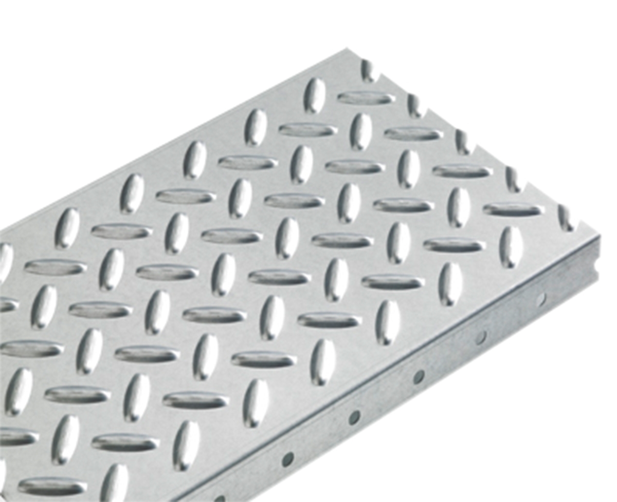 Blechprofilstufe - Typ G - Masse- 1000 x 270-300 mm - S235JR- im Vollbad feuerverzinkt-40-M-BLECH-SA-G.7